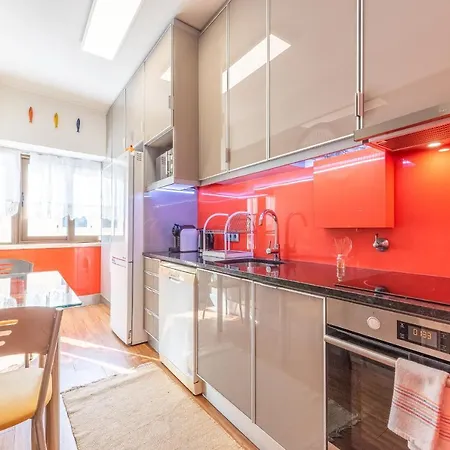 Guestready - Bright And Colorful In Ajuda