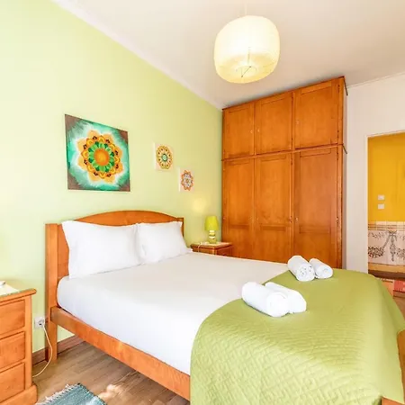 Guestready - Bright And Colorful In Ajuda * Lisbona